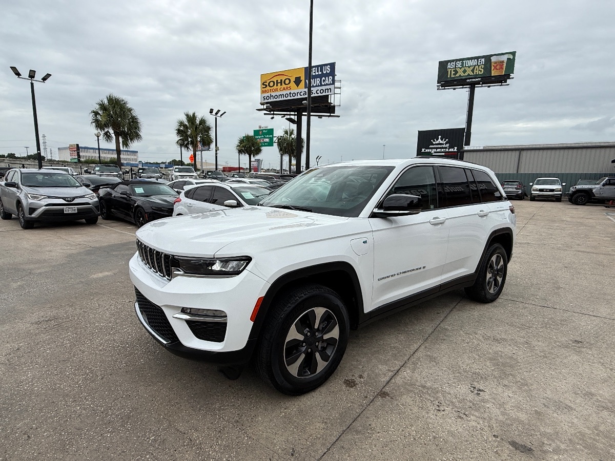 2023 Jeep Grand Cherokee 4xe photo 8