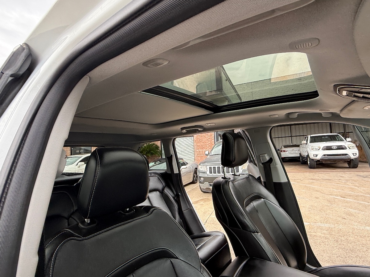 2023 Jeep Grand Cherokee 4xe photo 16