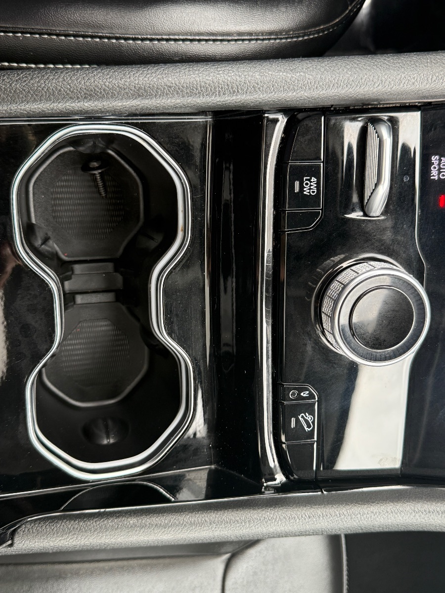 2023 Jeep Grand Cherokee 4xe photo 35