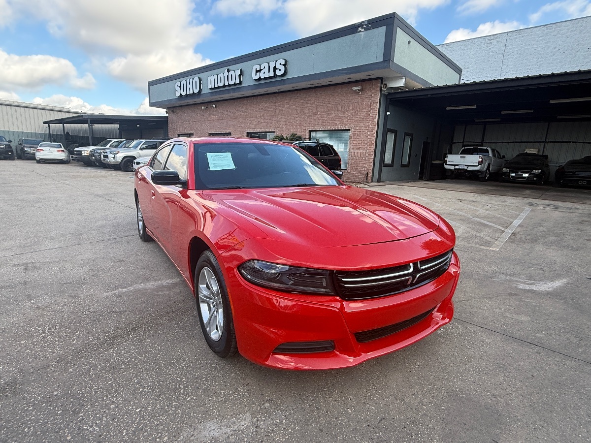 2023 Dodge Charger SXT photo 2