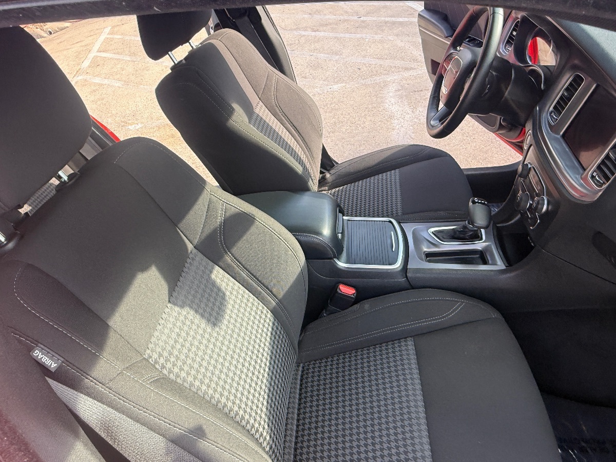 2023 Dodge Charger SXT photo 15