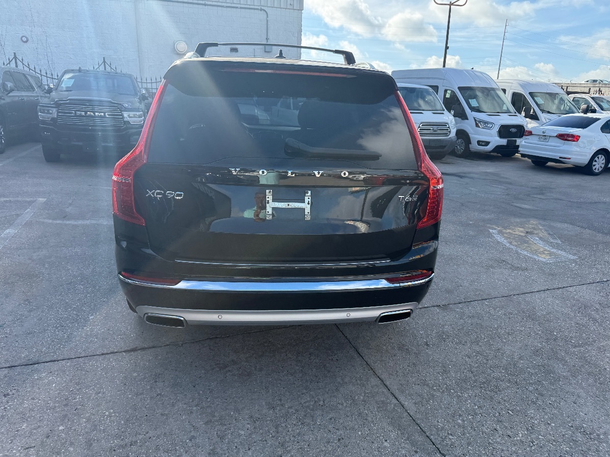 2021 Volvo XC90 T6 AWD Inscription photo 3