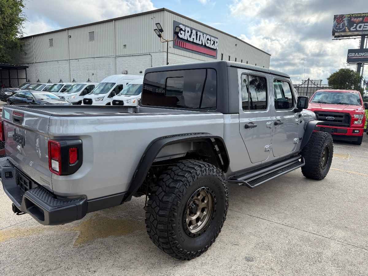 2020 Jeep Gladiator Sport S photo 4