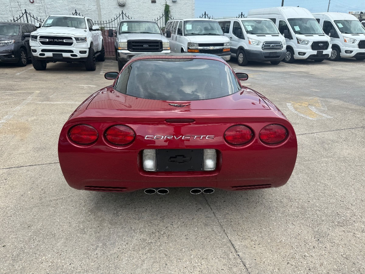 2002 Chevrolet Corvette photo 5