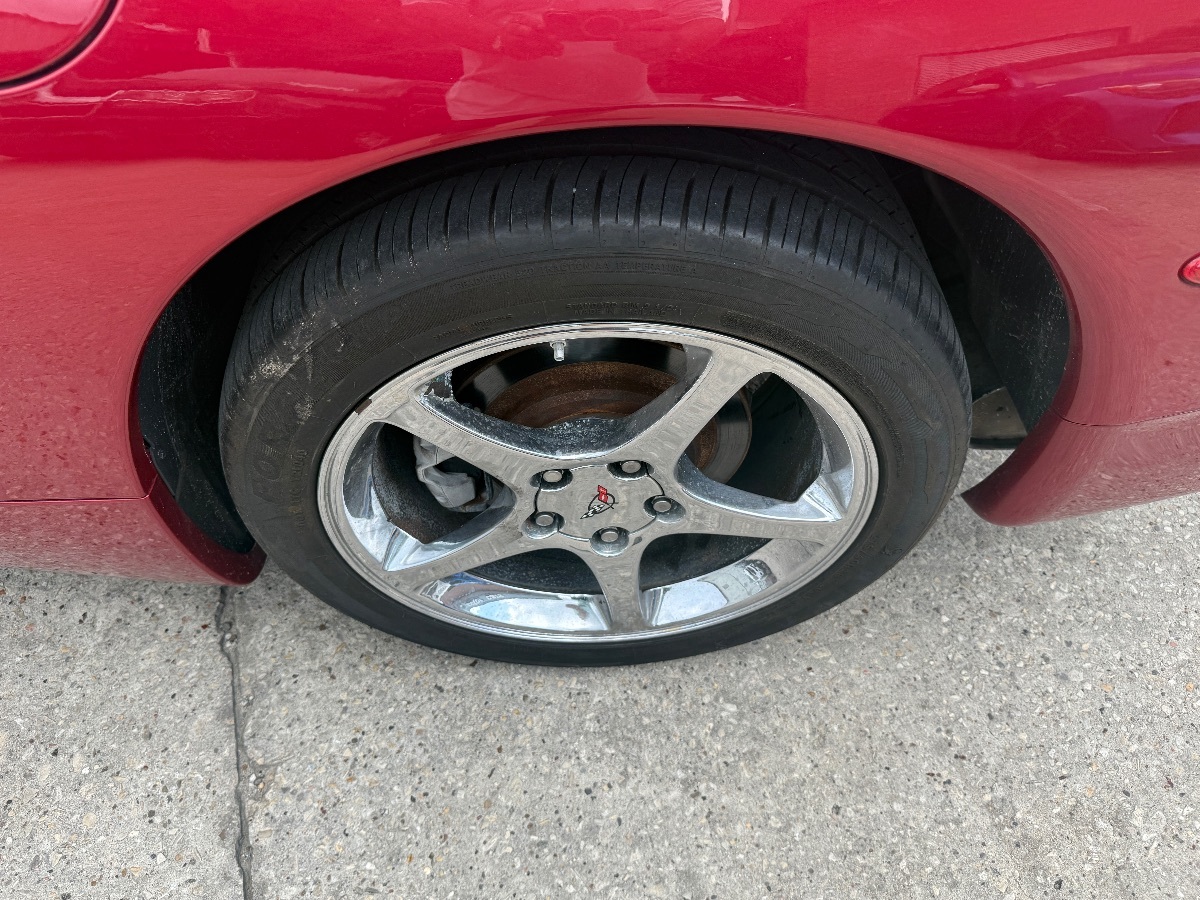 2002 Chevrolet Corvette photo 10
