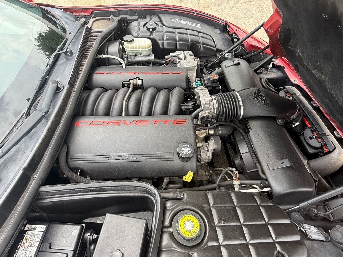 2002 Chevrolet Corvette photo 20