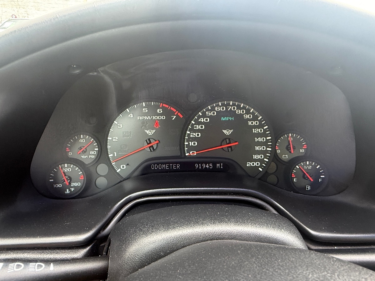 2002 Chevrolet Corvette photo 21