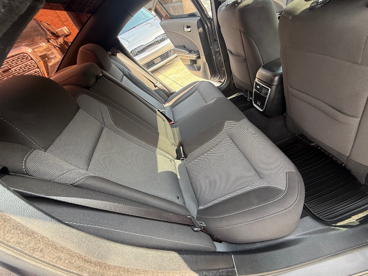 2020 Dodge Charger SXT photo 14