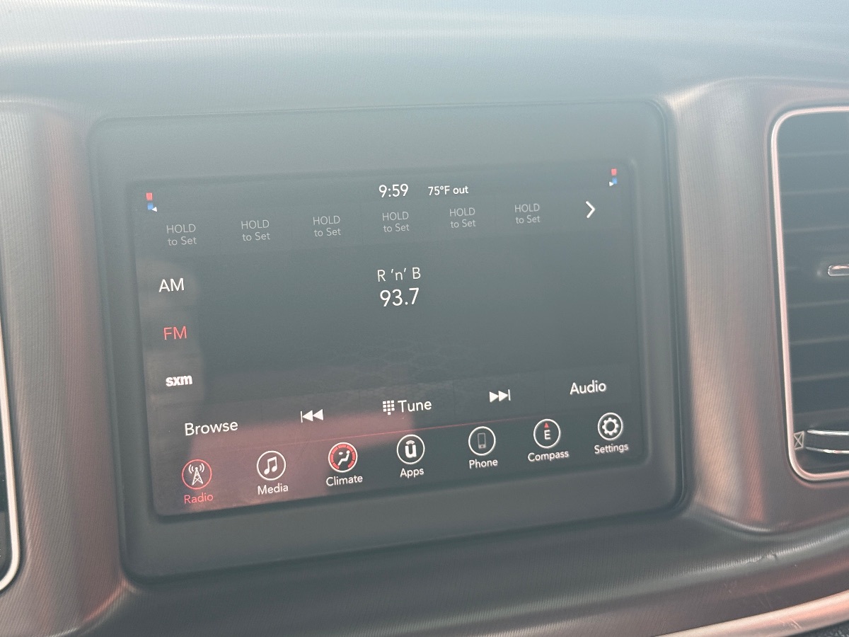 2020 Dodge Charger SXT photo 22