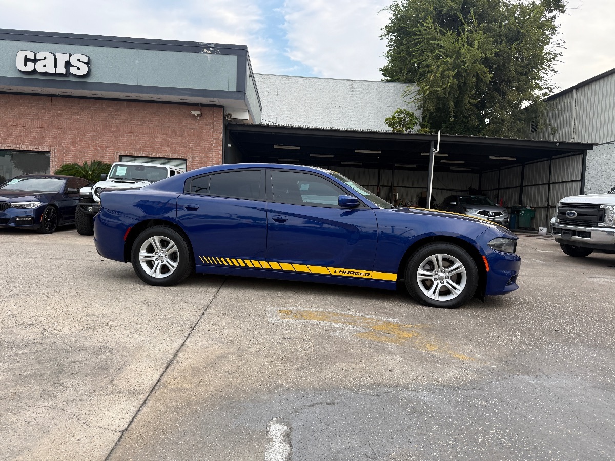 2019 Dodge Charger SXT - Photo 4
