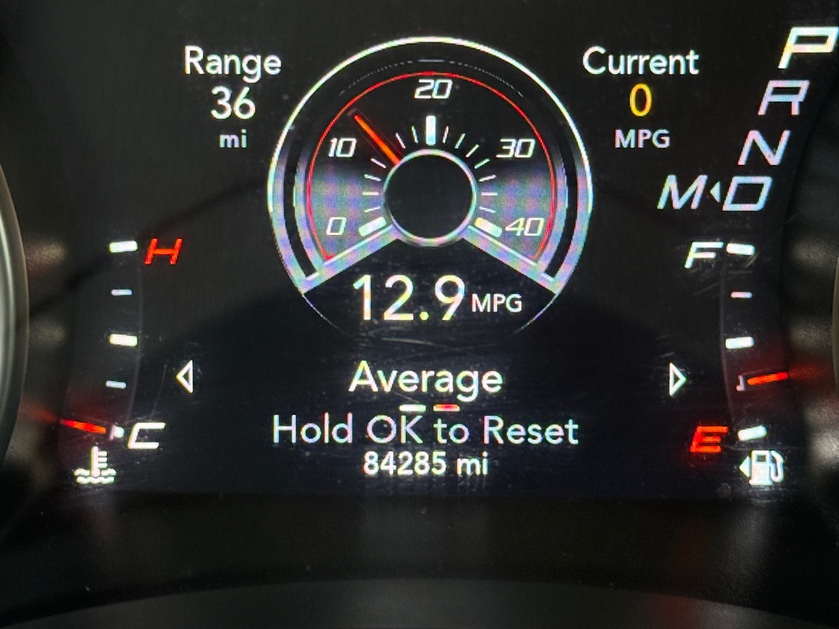2019 Dodge Charger SXT photo 22