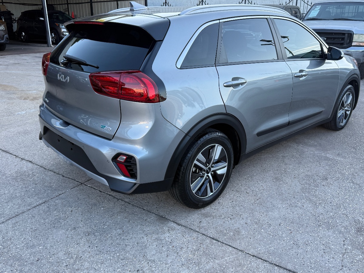 2022 Kia Niro Plug-In Hybrid EX Premium photo 3