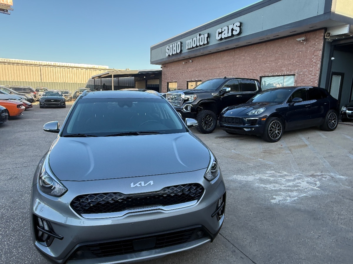 2022 Kia Niro Plug-In Hybrid EX Premium photo 7