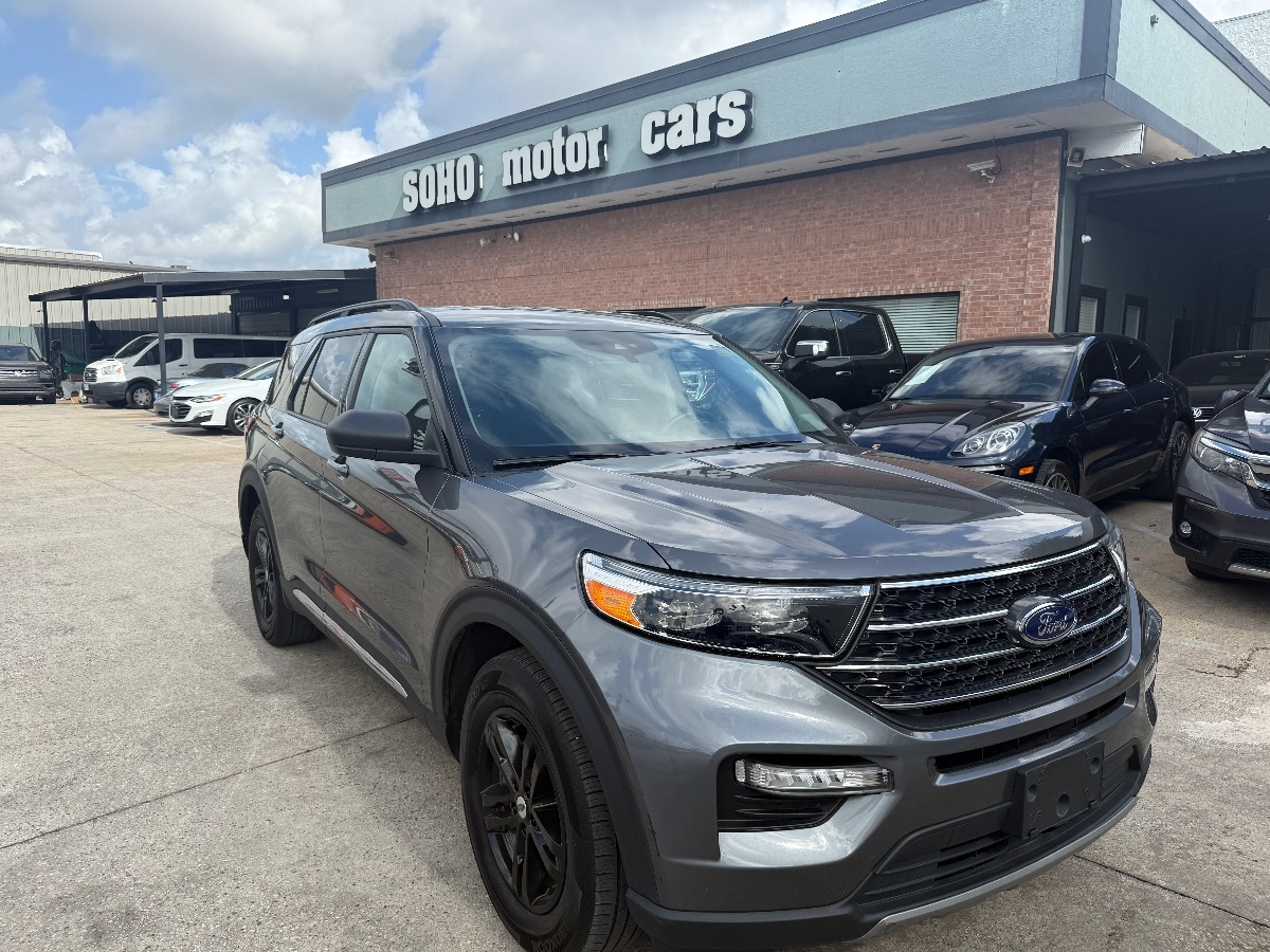 2024 Ford Explorer XLT - Photo 2