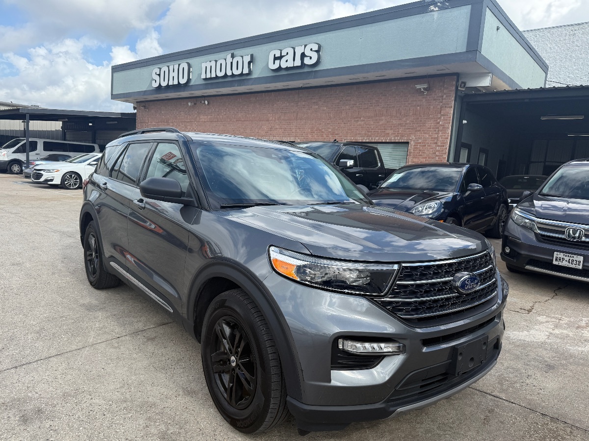 2024 Ford Explorer XLT - Photo 3