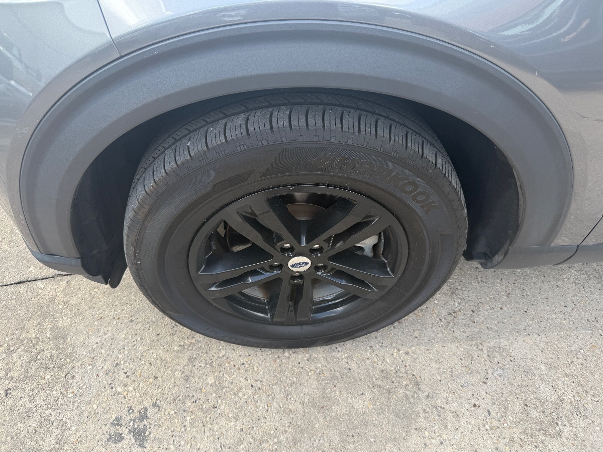 2024 Ford Explorer XLT - Photo 9