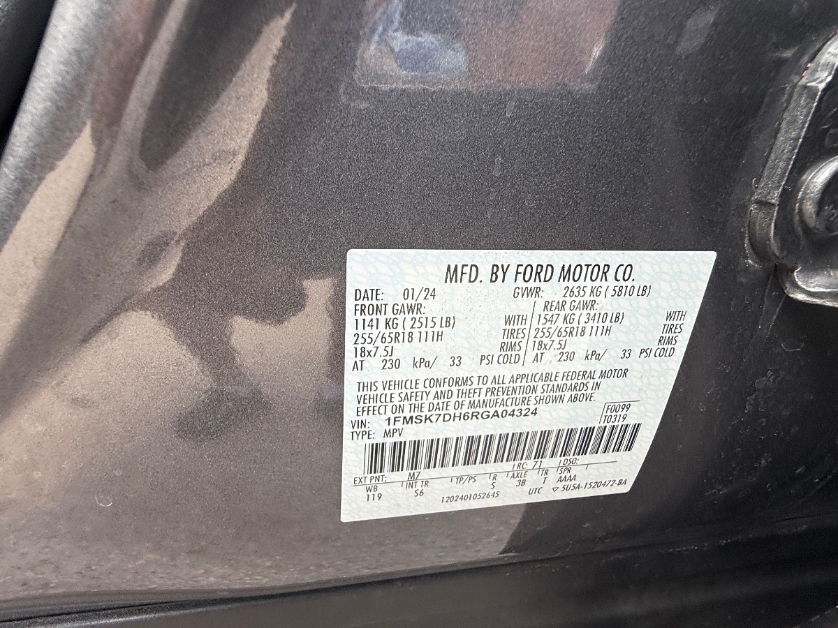 2024 Ford Explorer XLT - Photo 24