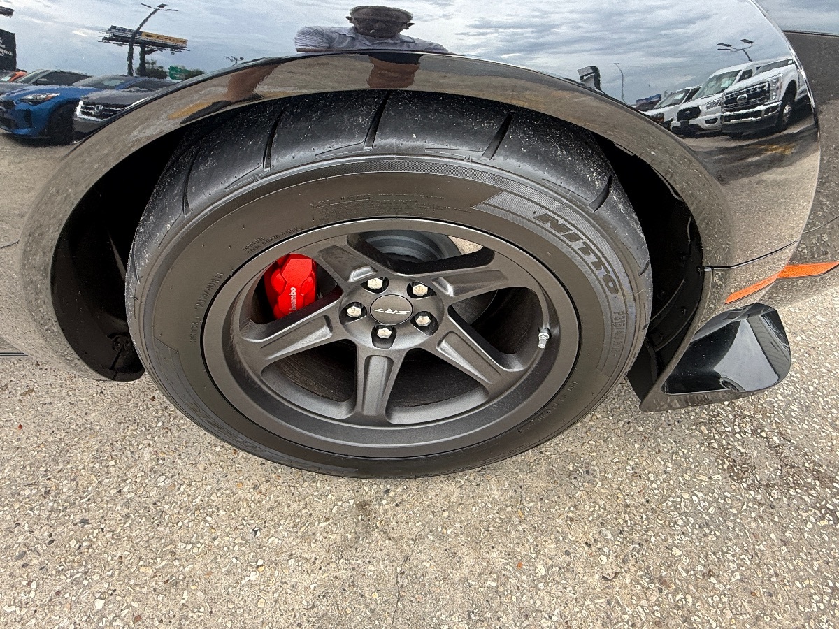 2023 Dodge Challenger SRT8 Hellcat Redeye photo 13