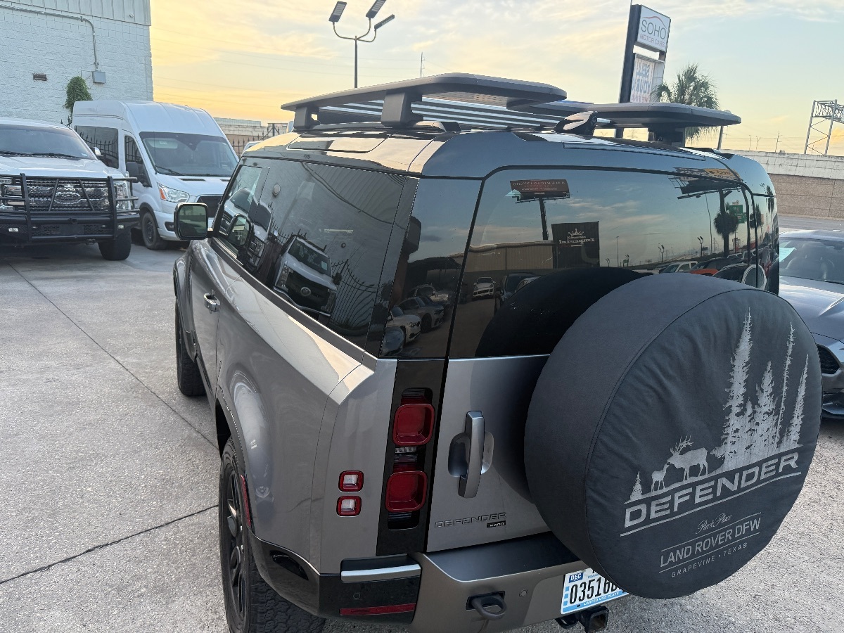 2021 Land Rover Defender 90 X-Dynamic S photo 6