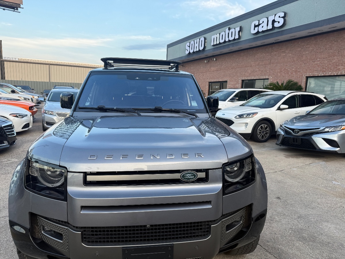 2021 Land Rover Defender 90 X-Dynamic S photo 8