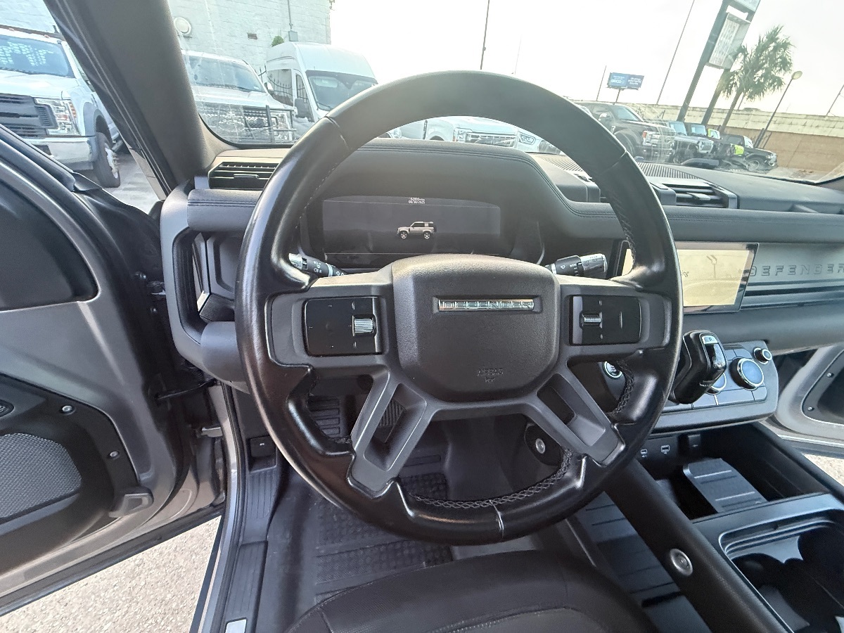 2021 Land Rover Defender 90 X-Dynamic S photo 22