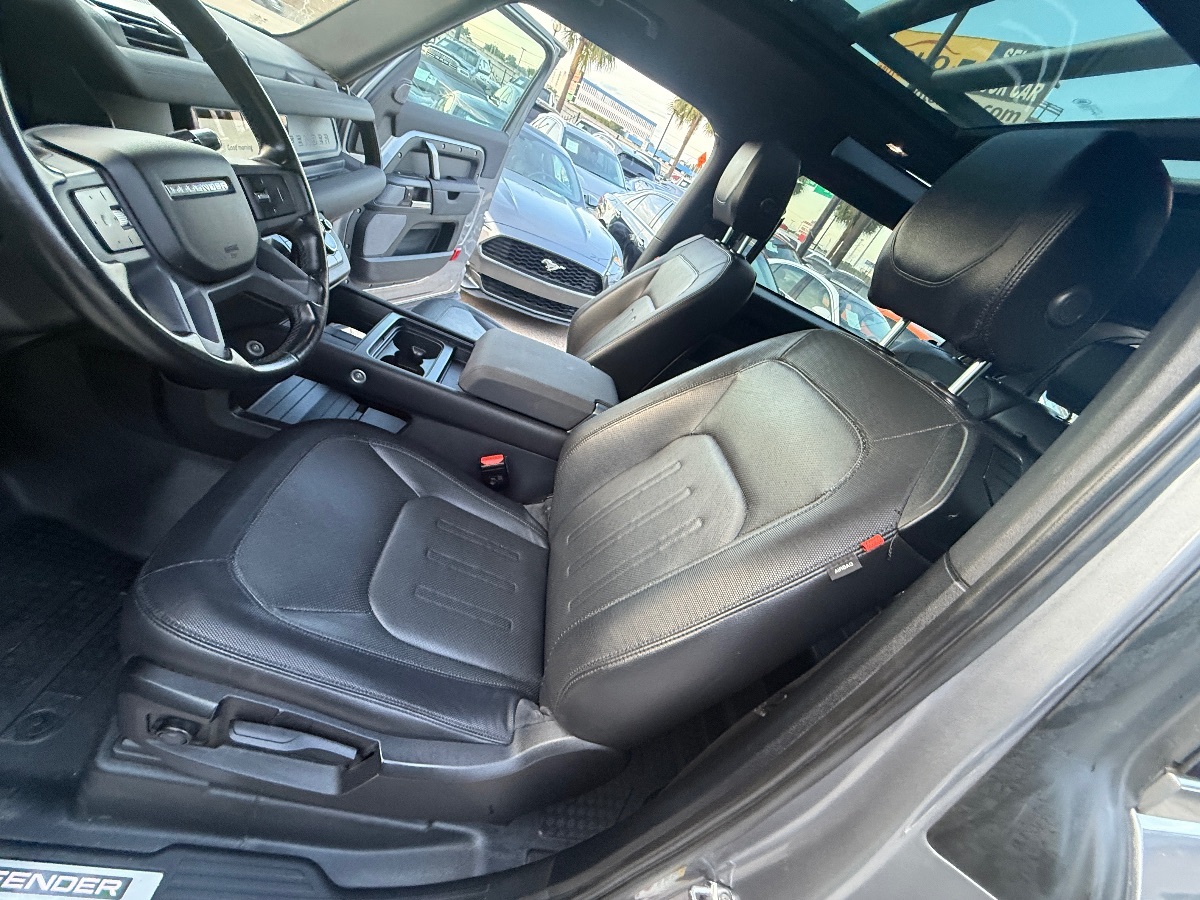 2021 Land Rover Defender 90 X-Dynamic S photo 24