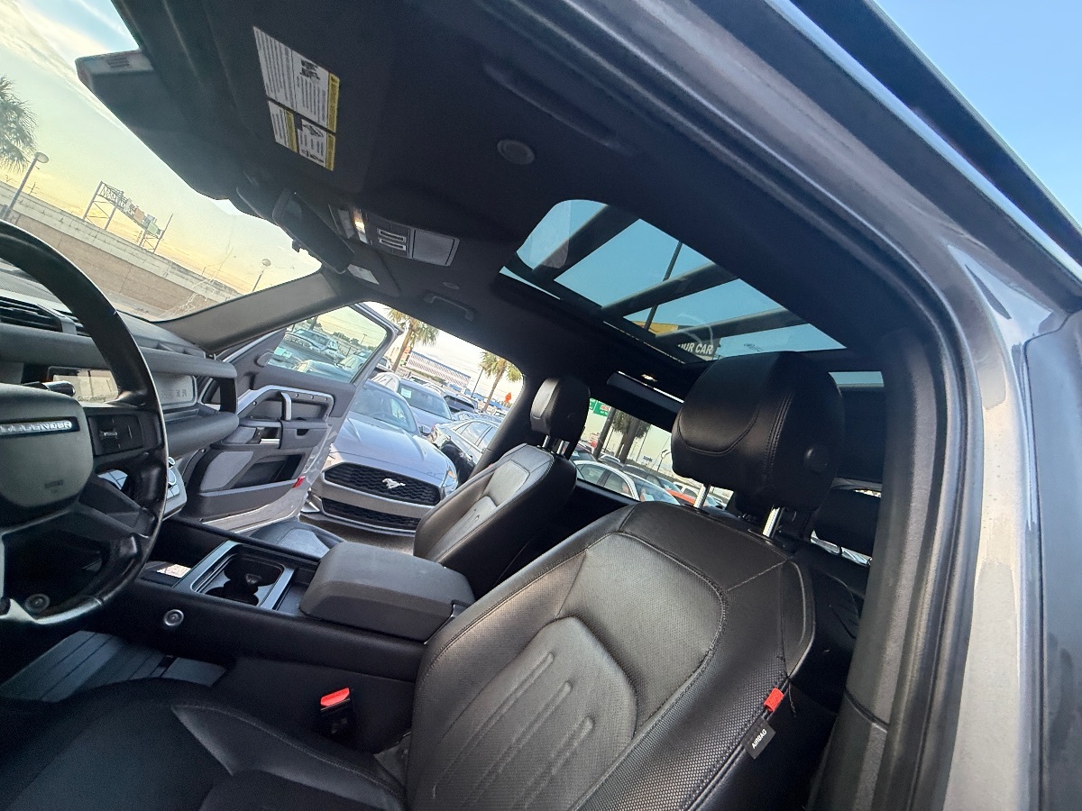 2021 Land Rover Defender 90 X-Dynamic S photo 25