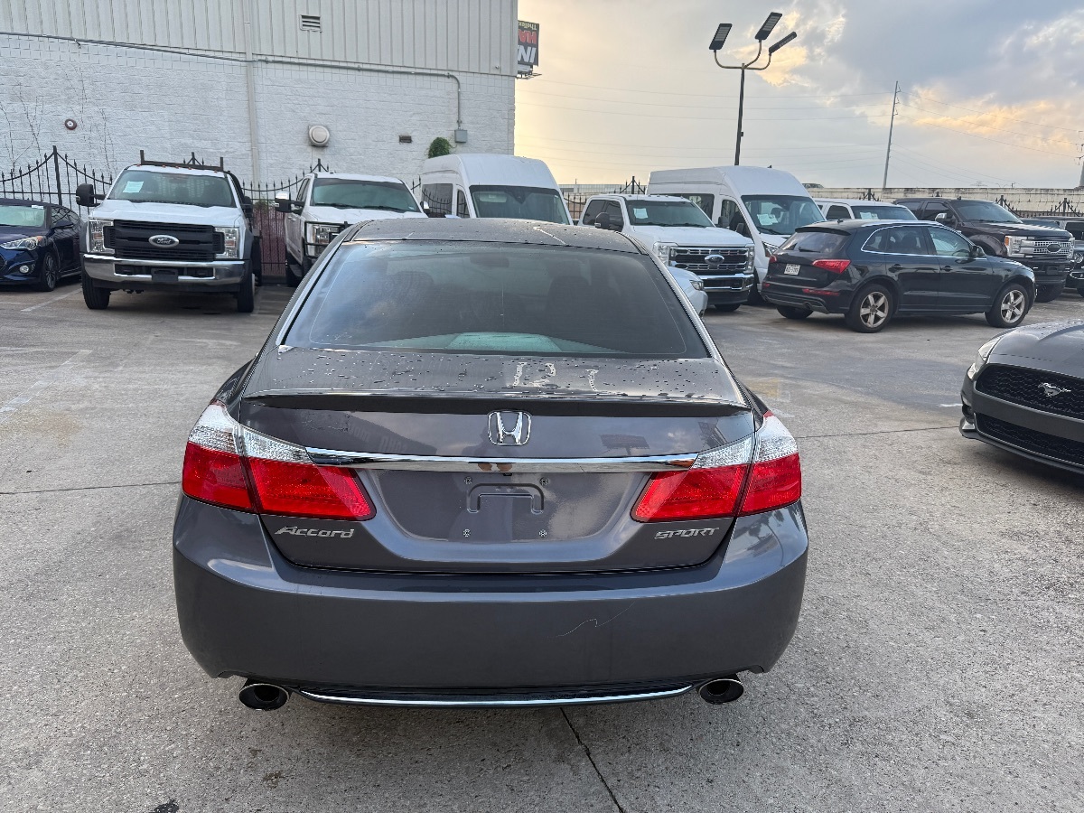 2014 Honda Accord Sport photo 2