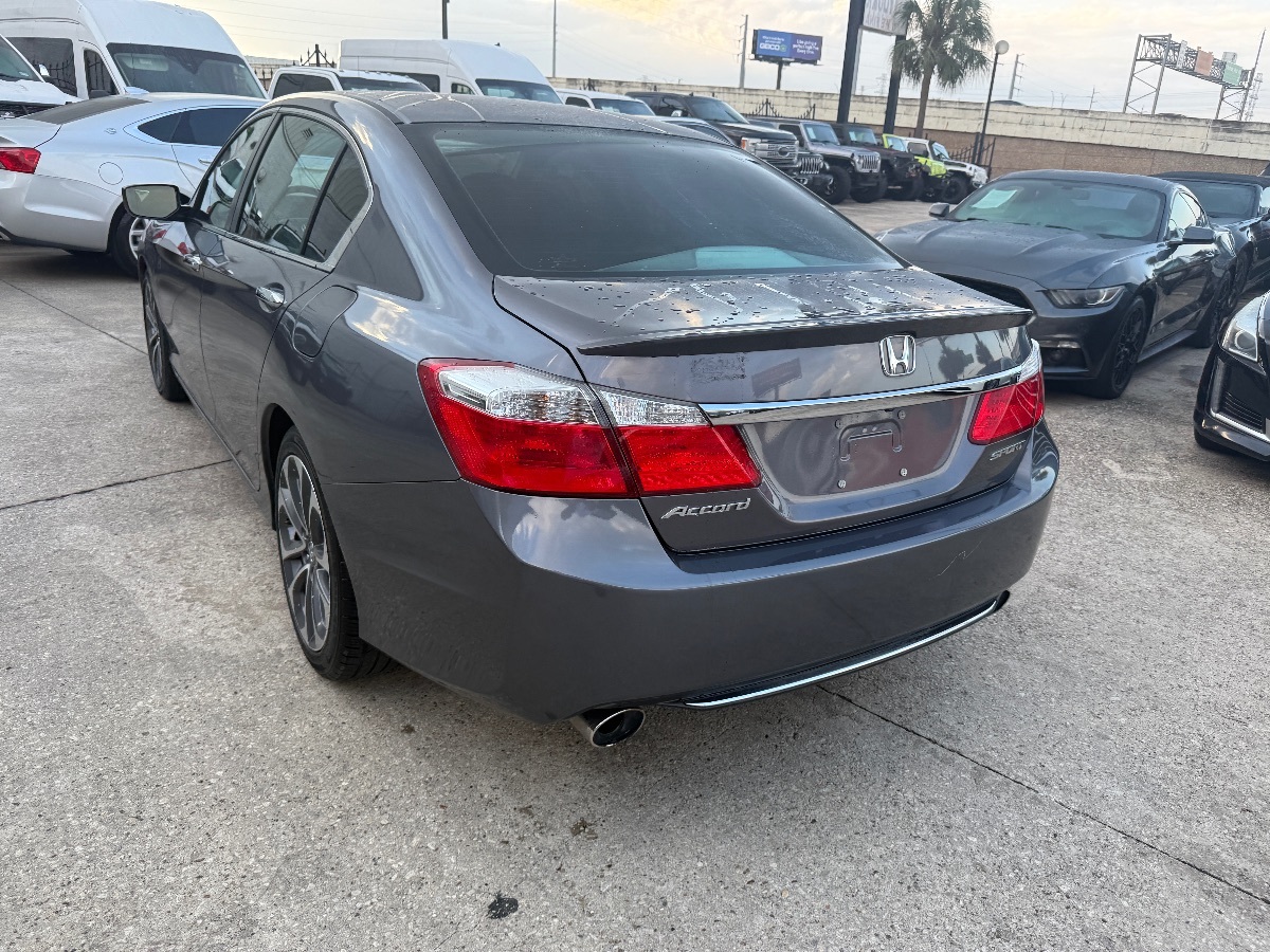 2014 Honda Accord Sport photo 3
