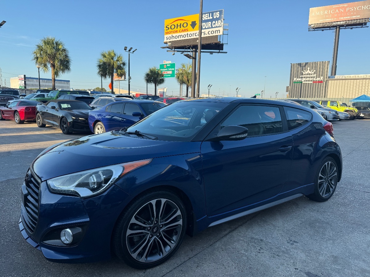2016 Hyundai Veloster Turbo photo 4