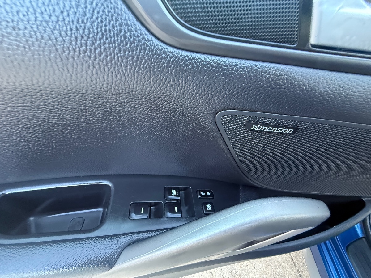 2016 Hyundai Veloster Turbo photo 15