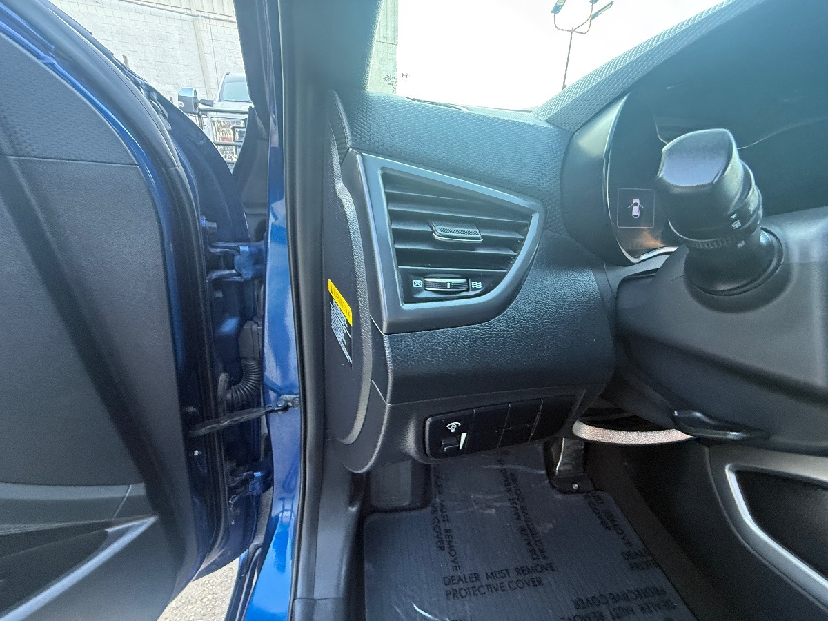 2016 Hyundai Veloster Turbo photo 16