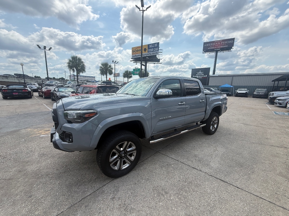 2019 Toyota Tacoma SR Double Cab V6 photo 10