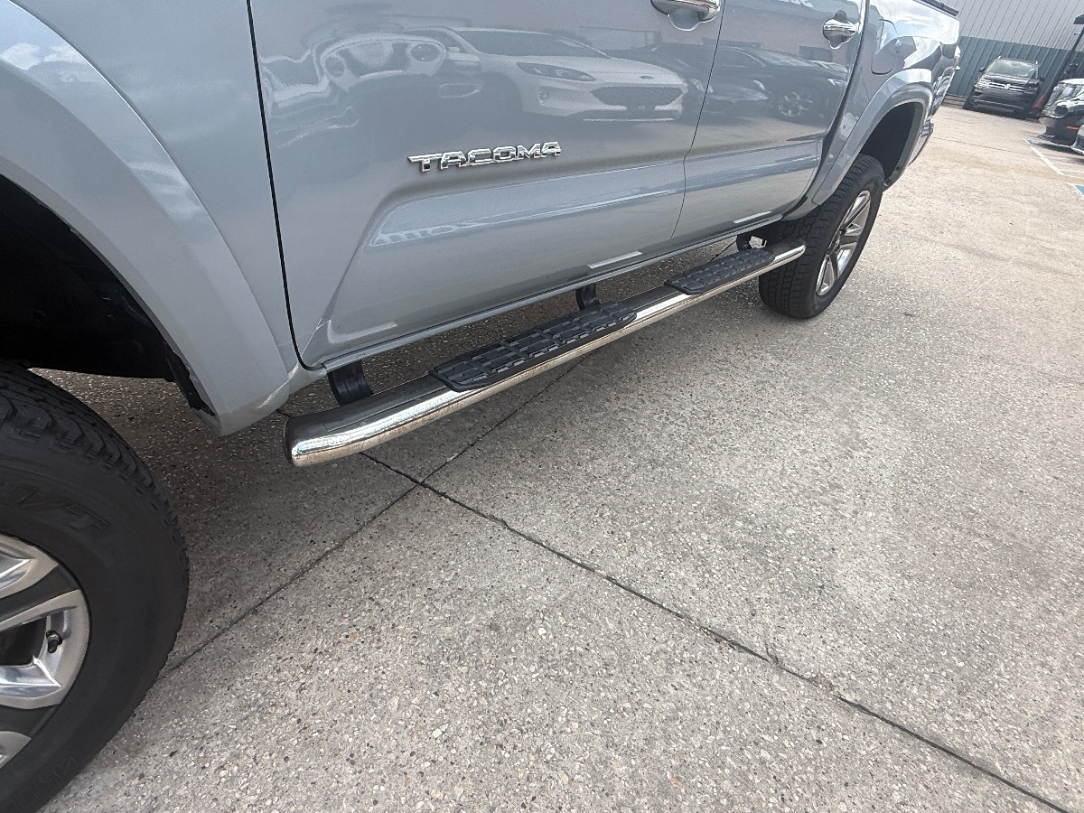 2019 Toyota Tacoma SR Double Cab V6 photo 13