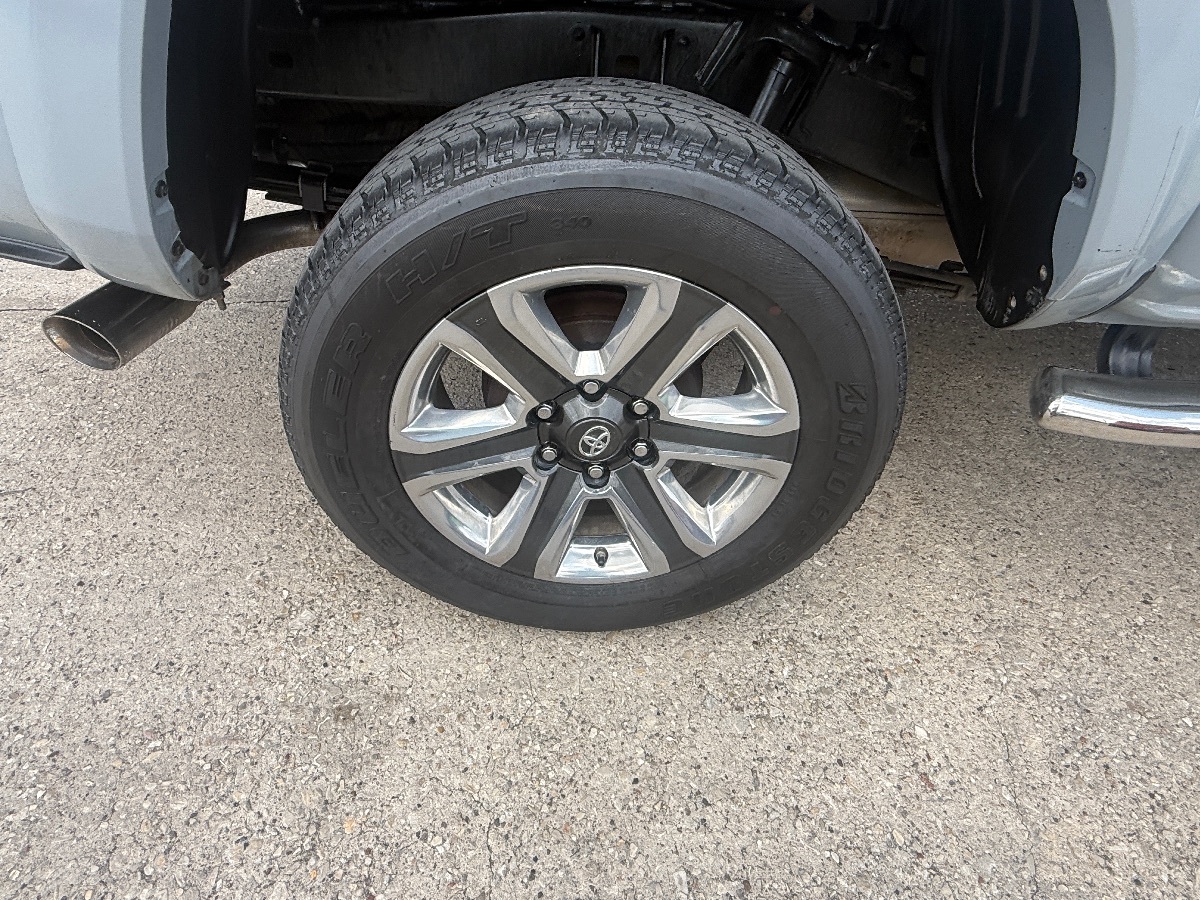 2019 Toyota Tacoma SR Double Cab V6 photo 15