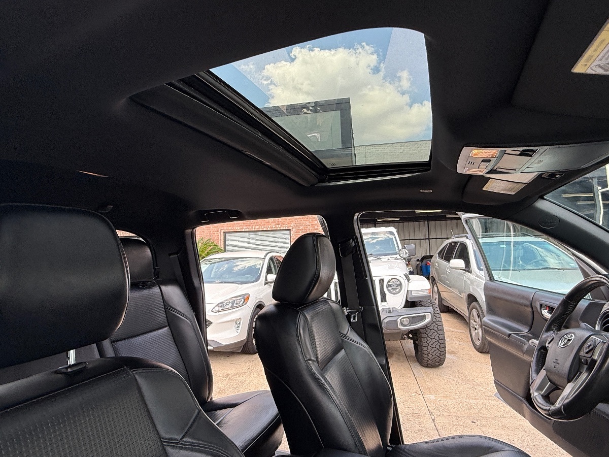 2019 Toyota Tacoma SR Double Cab V6 photo 20