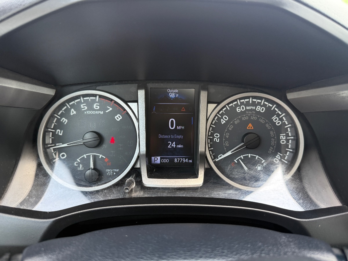 2019 Toyota Tacoma SR Double Cab V6 photo 28
