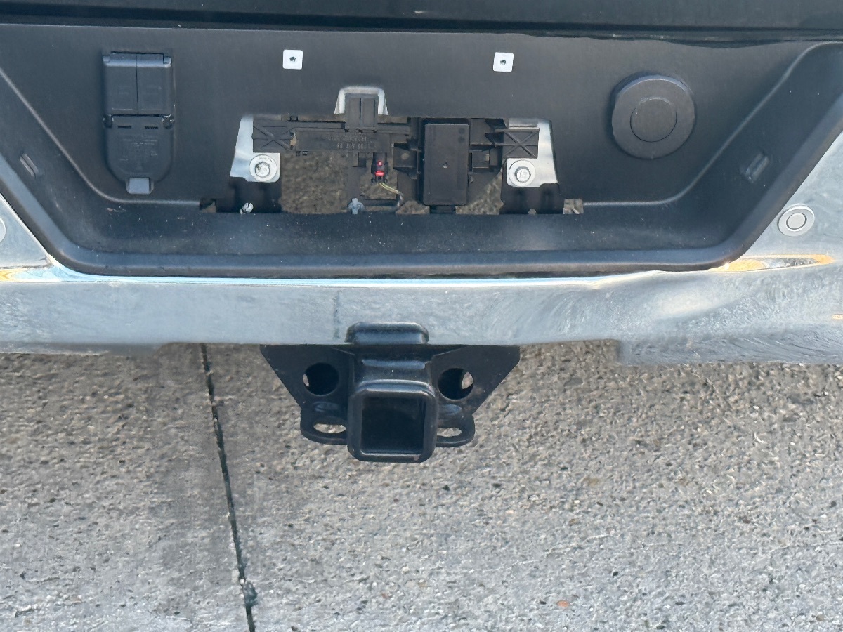 2022 Chevrolet Silverado 1500 LTZ Texas Edition photo 3