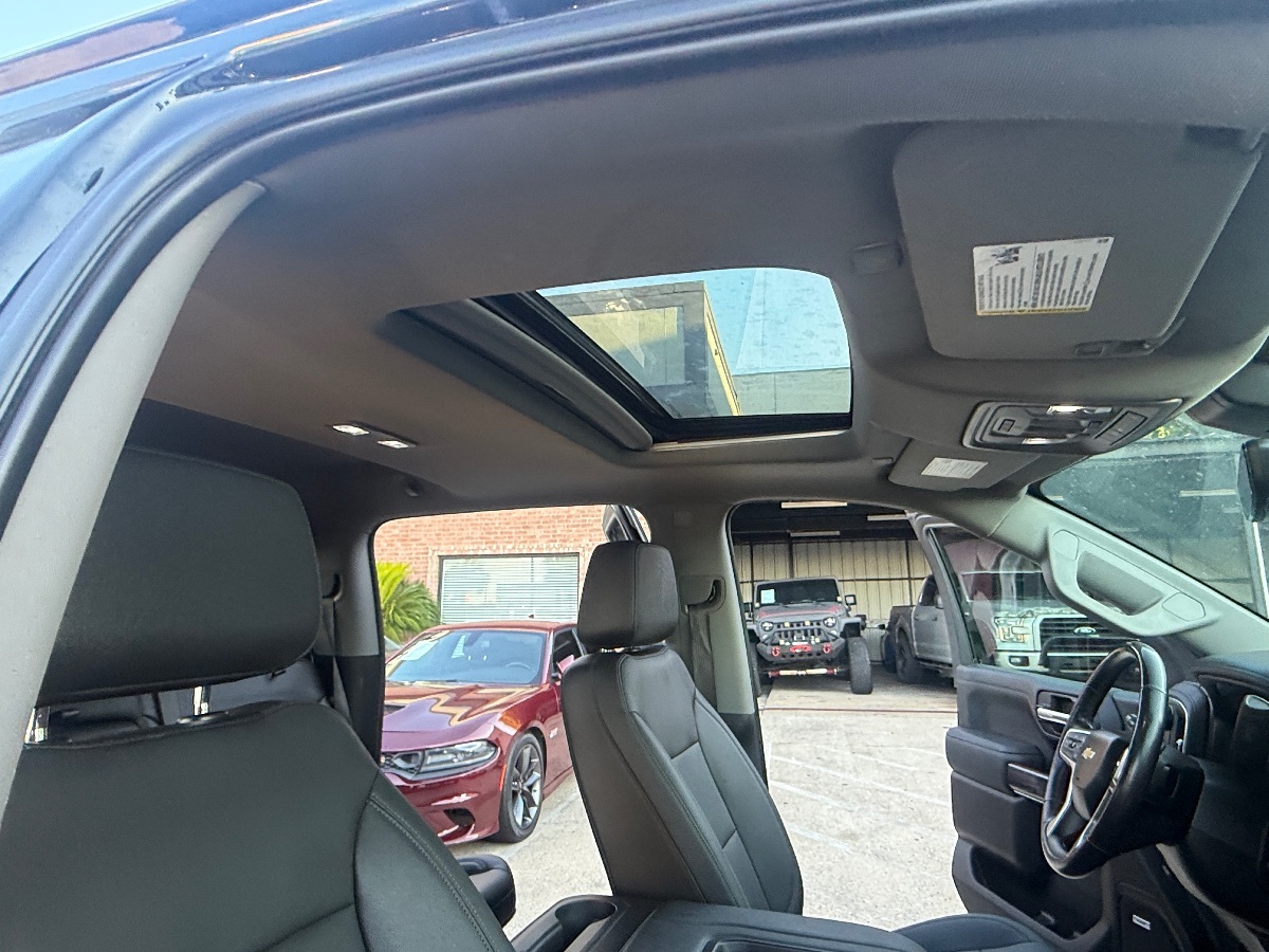 2022 Chevrolet Silverado 1500 LTZ Texas Edition photo 14
