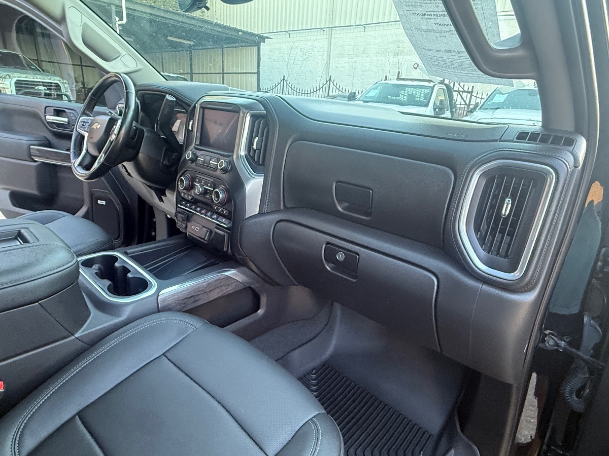 2022 Chevrolet Silverado 1500 LTZ Texas Edition photo 17