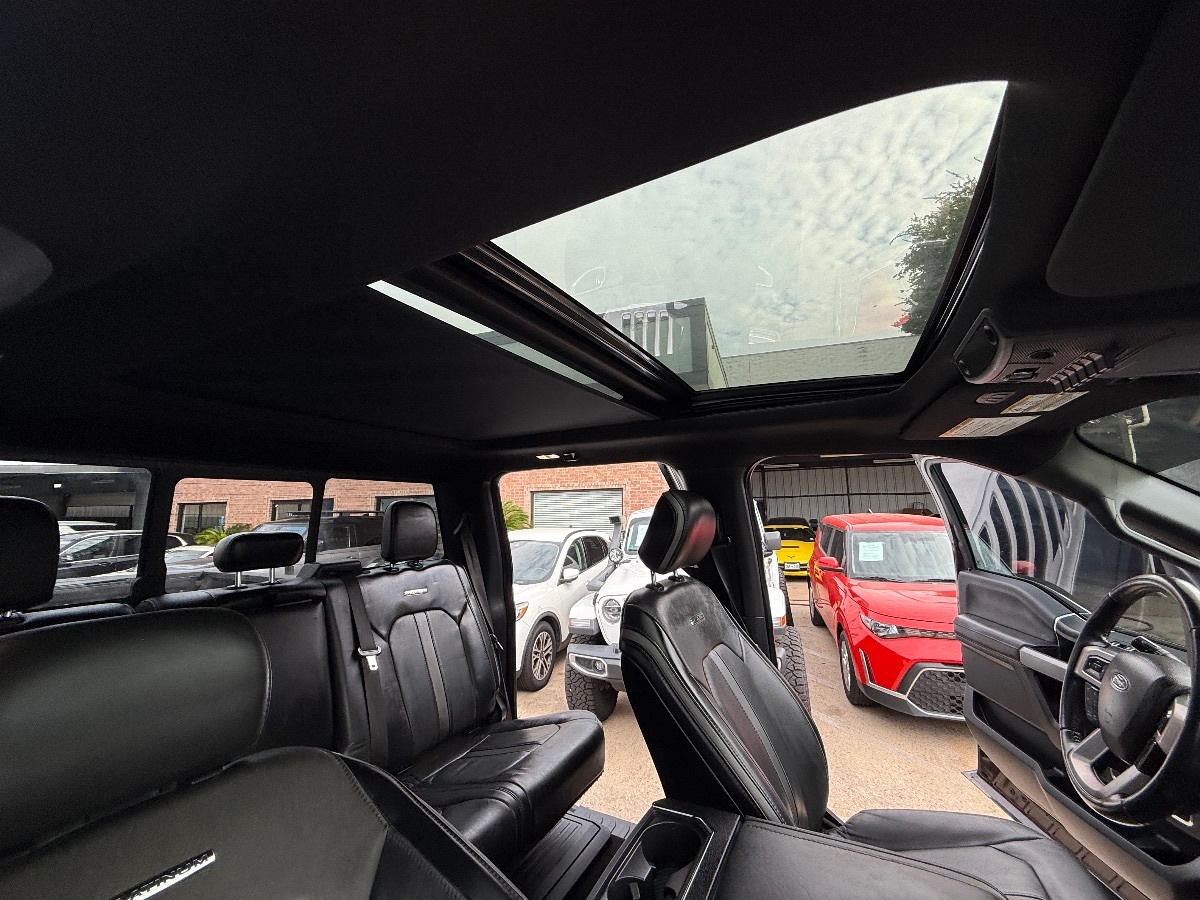 2019 Ford F-250 Platinum photo 17