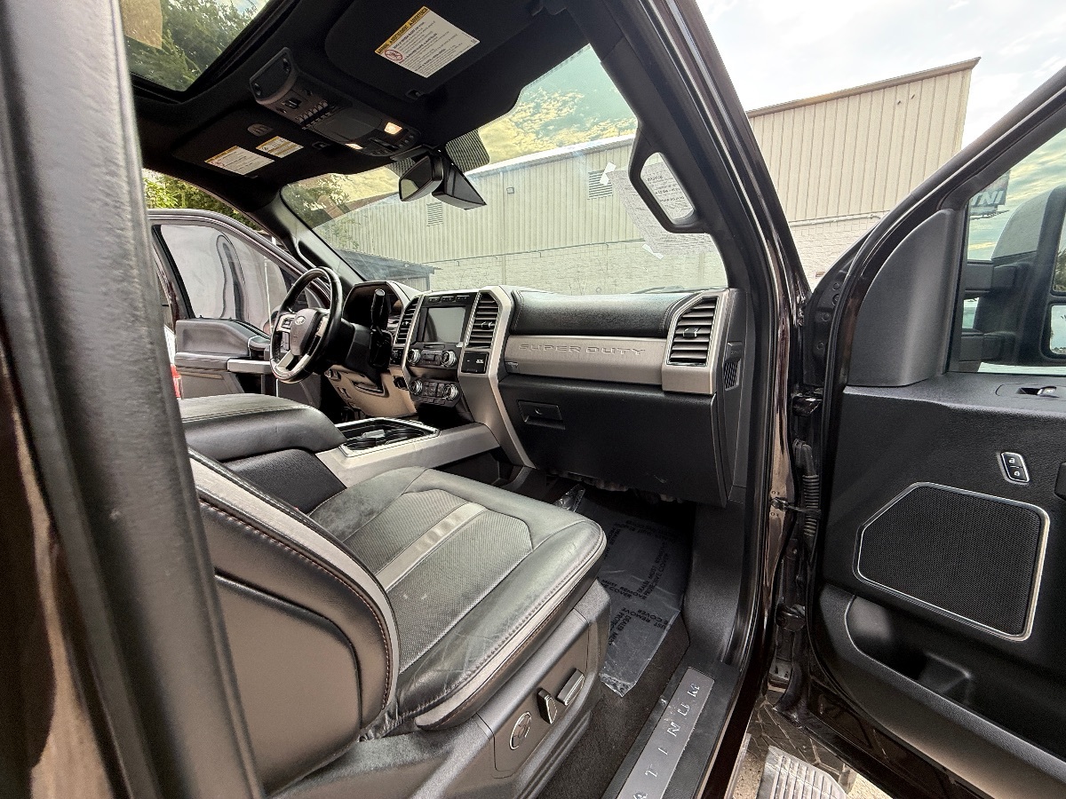 2019 Ford F-250 Platinum photo 19