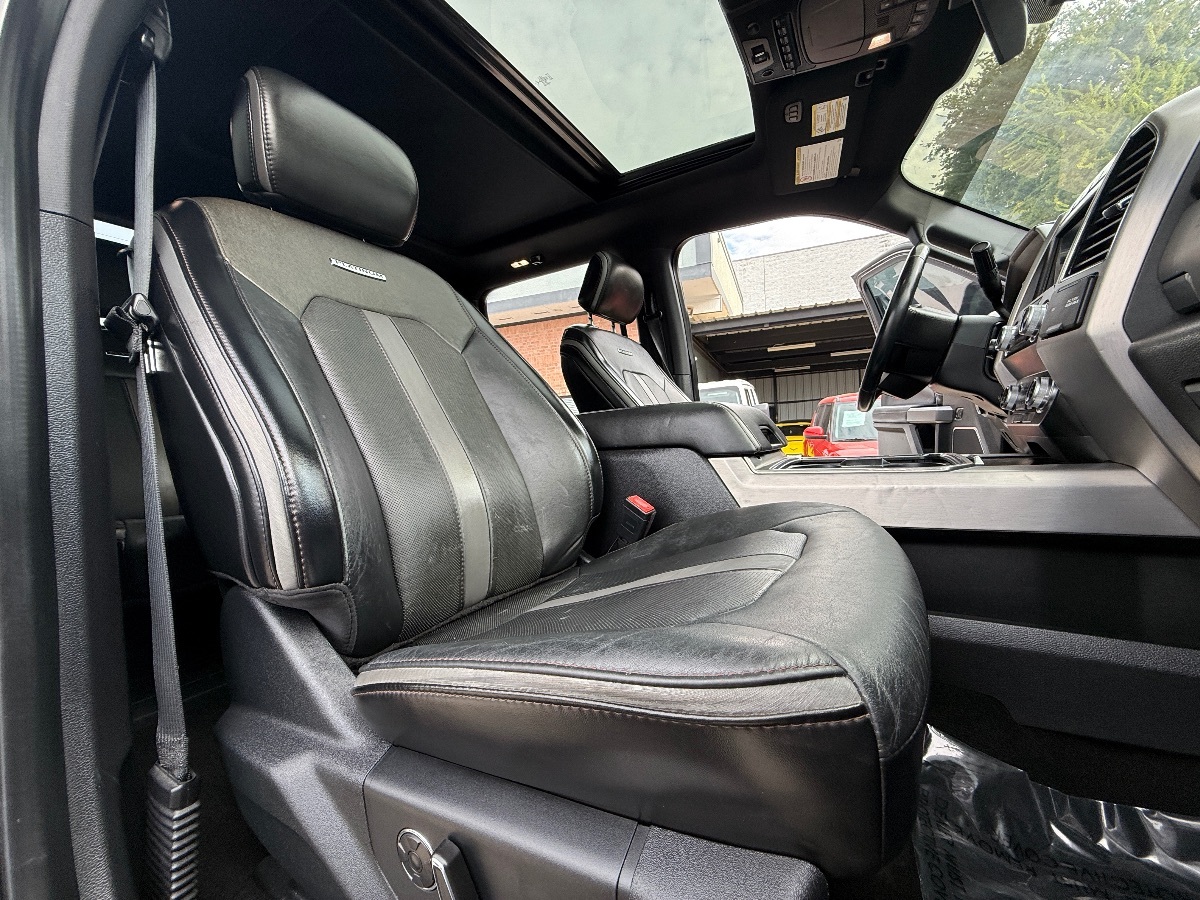 2019 Ford F-250 Platinum photo 20