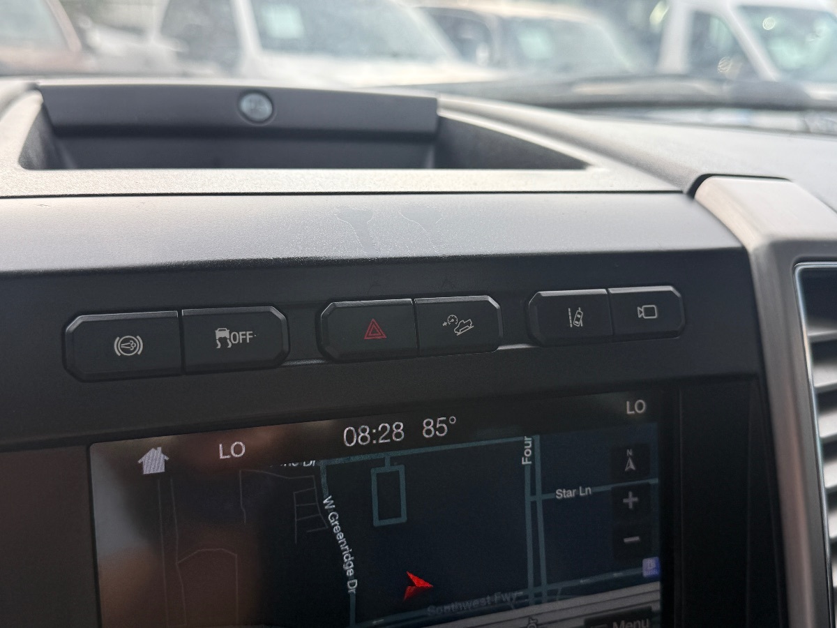 2019 Ford F-250 Platinum photo 32