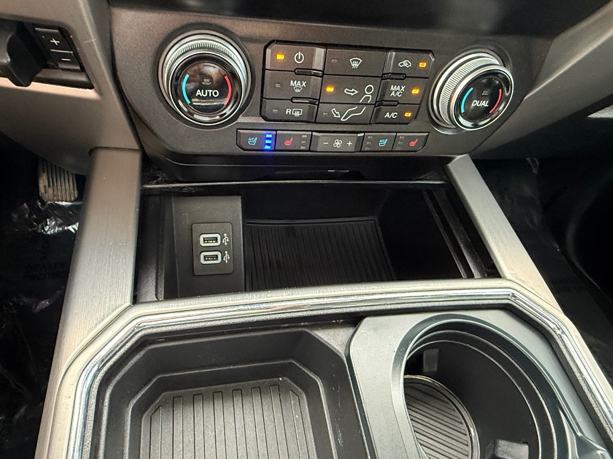 2019 Ford F-250 Platinum photo 38
