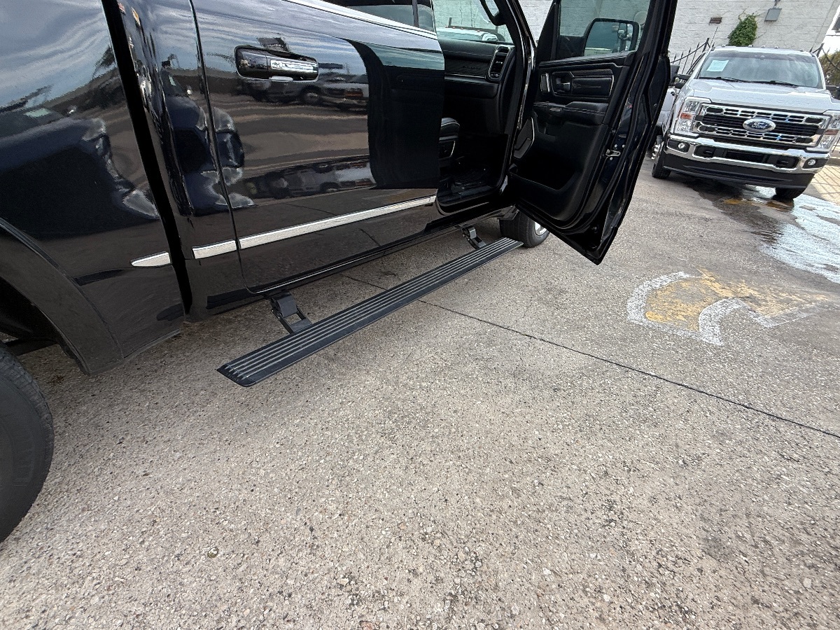 2020 Ram 1500 Limited photo 17