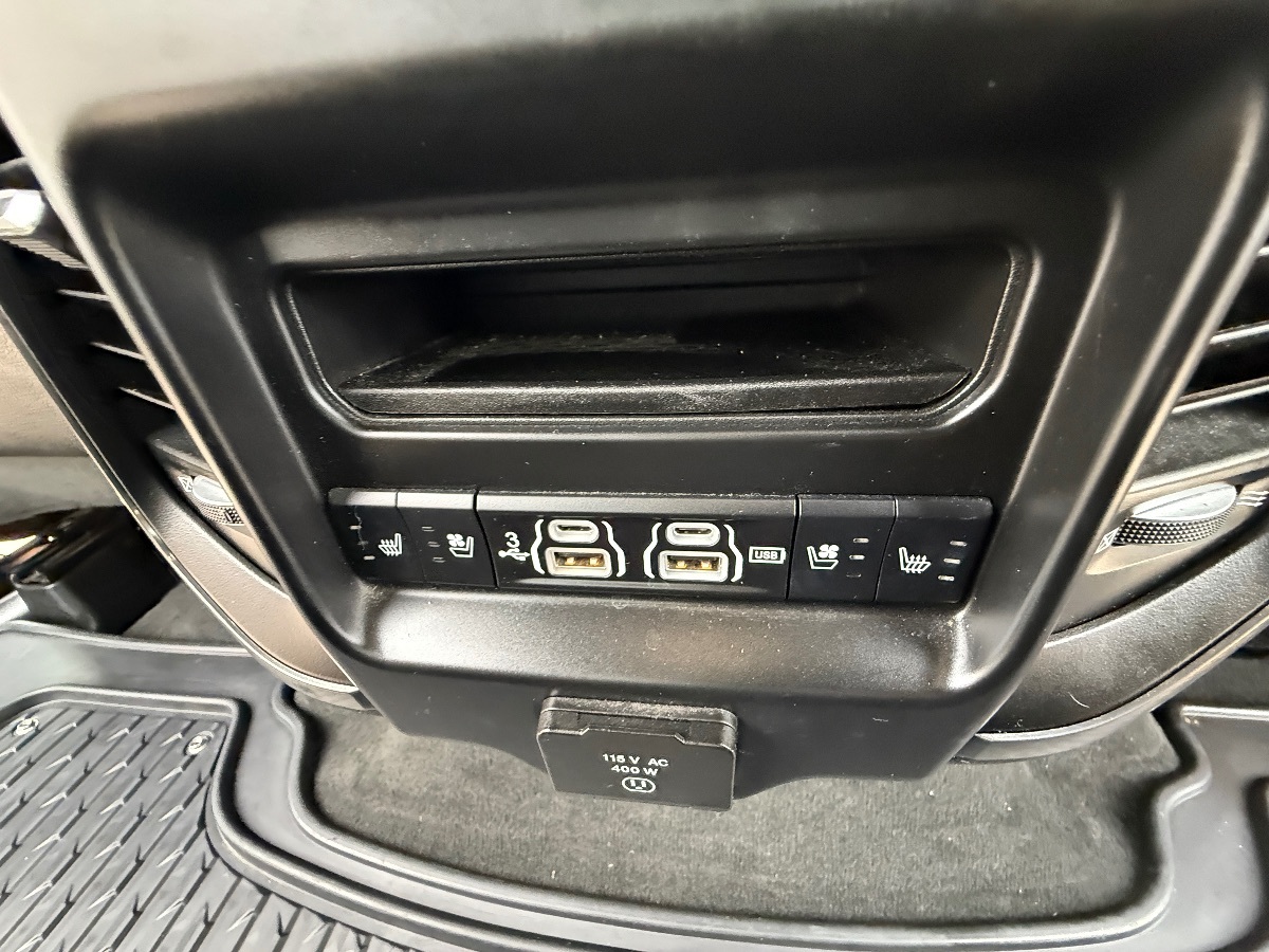 2020 Ram 1500 Limited photo 23