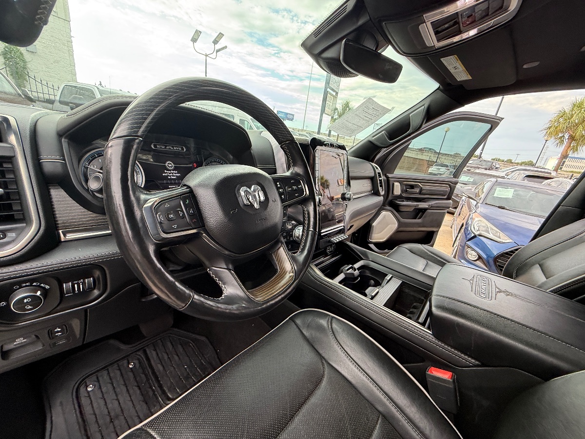 2020 Ram 1500 Limited photo 29