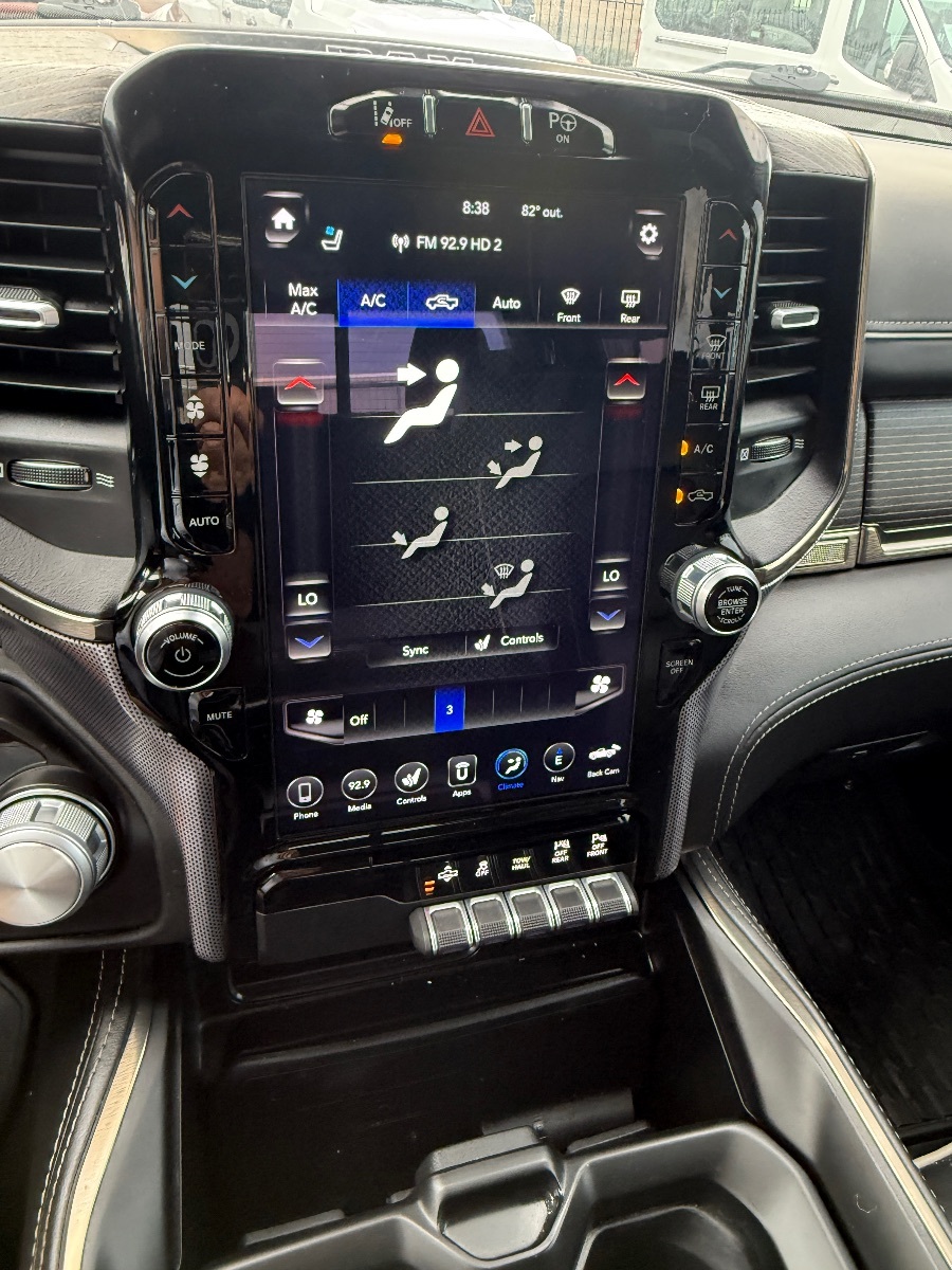 2020 Ram 1500 Limited photo 34