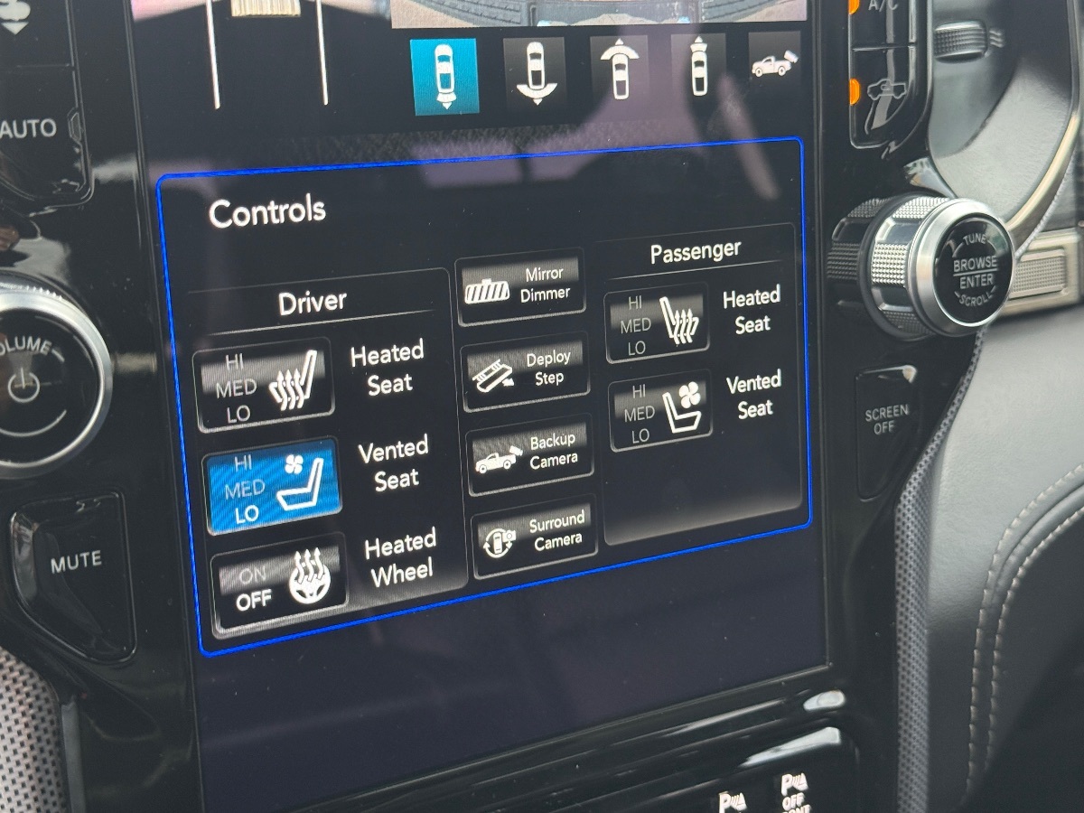 2020 Ram 1500 Limited photo 39